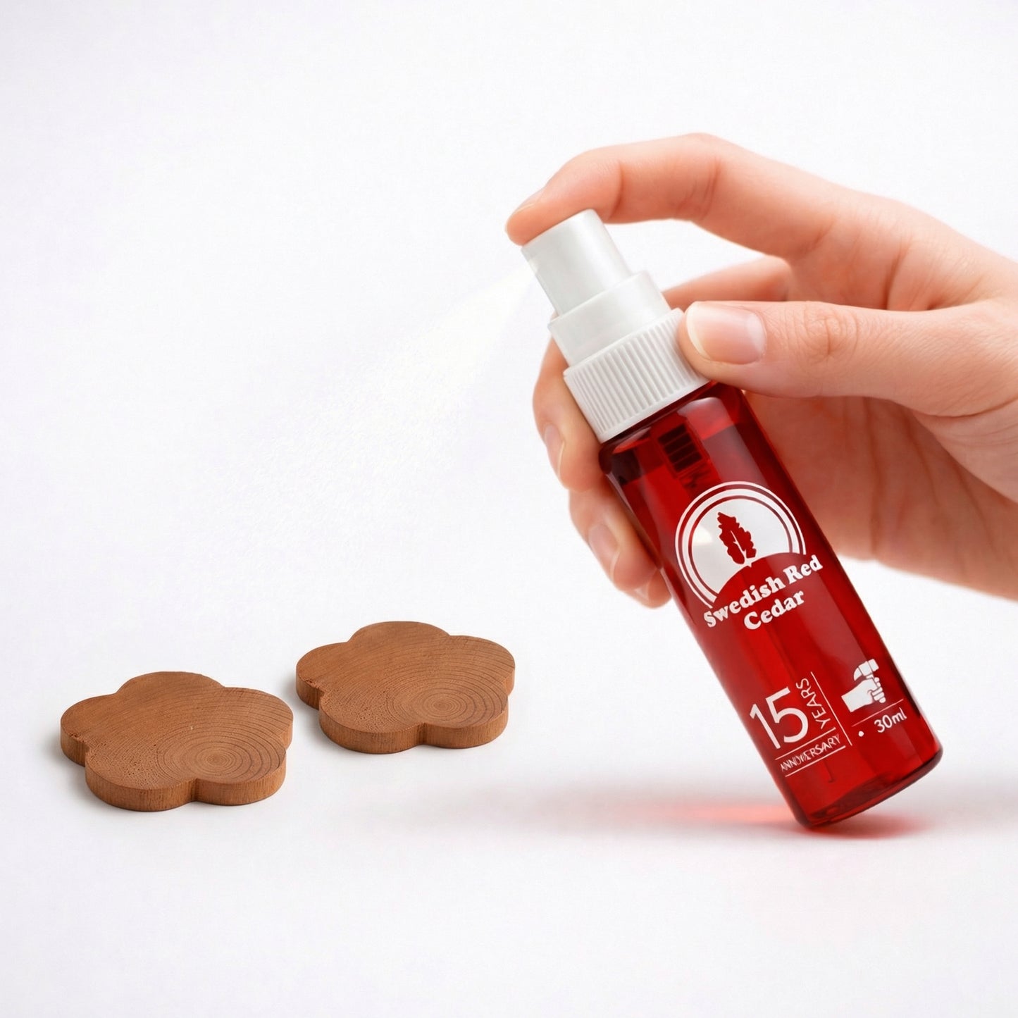 Stora Rödcederkit Hemma